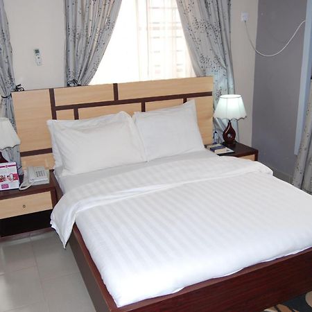 Koraf Hotels Абуджа Екстер'єр фото